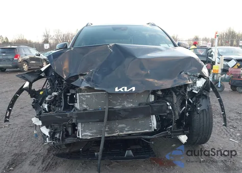 2023 Kia Sportage X-Line z USA, uszkodzony, nr VIN 5XYK6CAF7PG017264